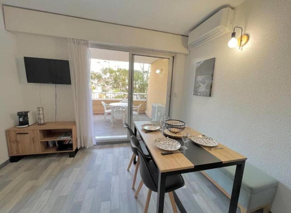 Appartement Port De Hyeres 4 Personnes 外观 照片